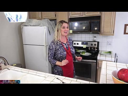 ❤️ Stepmom milking him in the kitchen before his date ❤️❌ Fucking at en-us.kanalmoscow.ru ❌️
